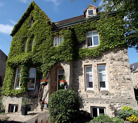 The Ivy House Bed and Breakfast in Cirencester